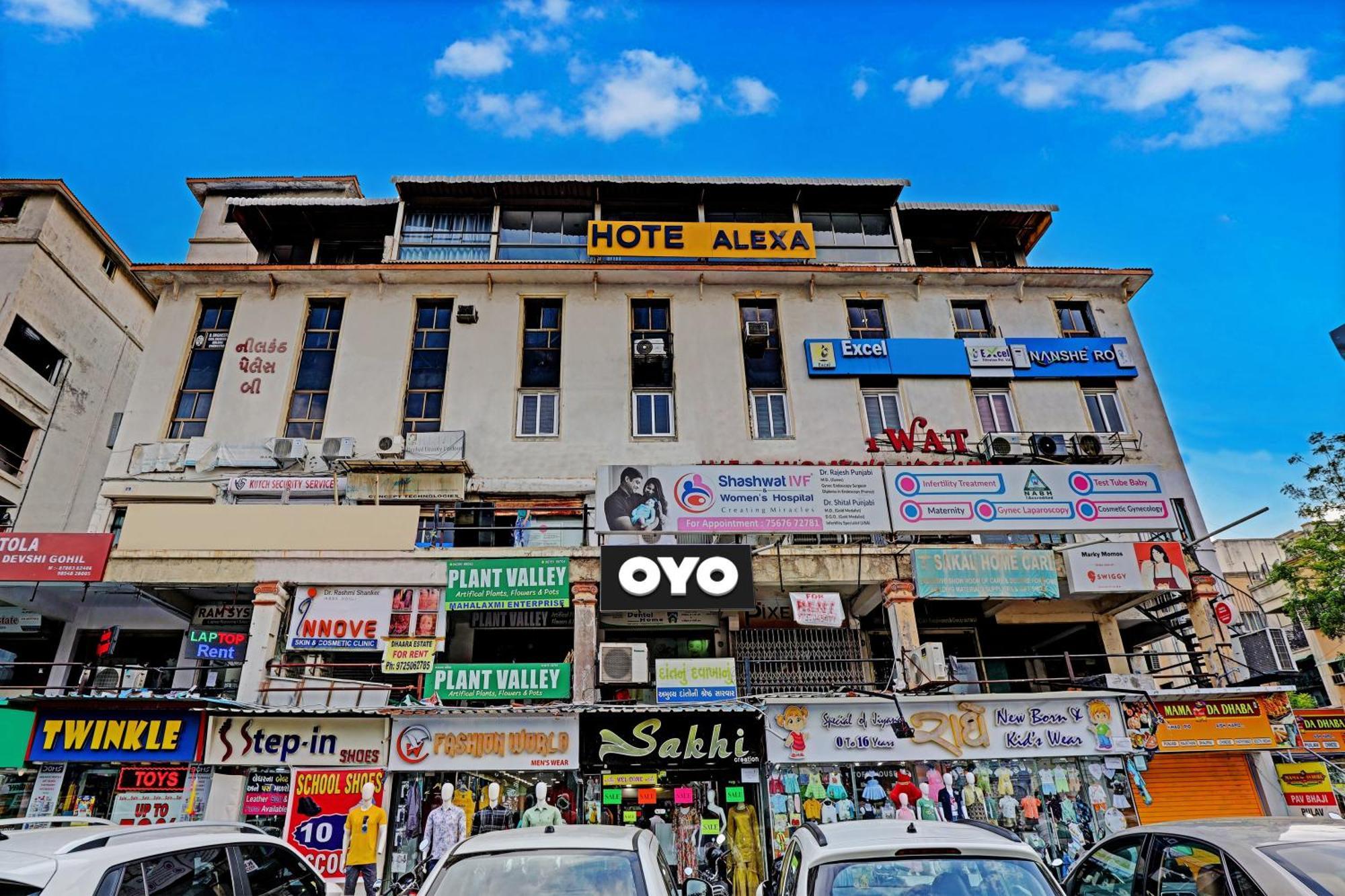 Hotel O Alexa Ahmedabad Exterior foto